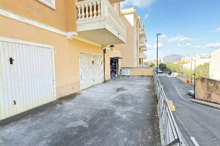 Garage in vendita di 27 mq a €50.000 (rif. 15/2026)