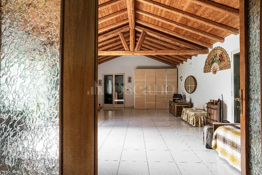 Villa in vendita di 322 mq a €478.000 (rif. 20/2025)