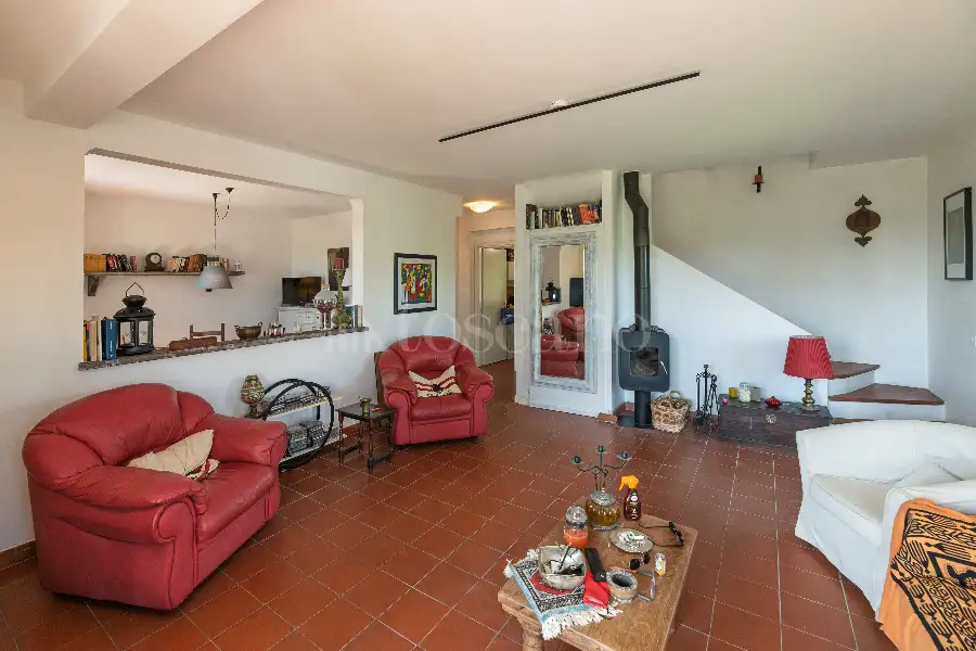 Villa in vendita di 190 mq a €390.000 (rif. 14/2026)