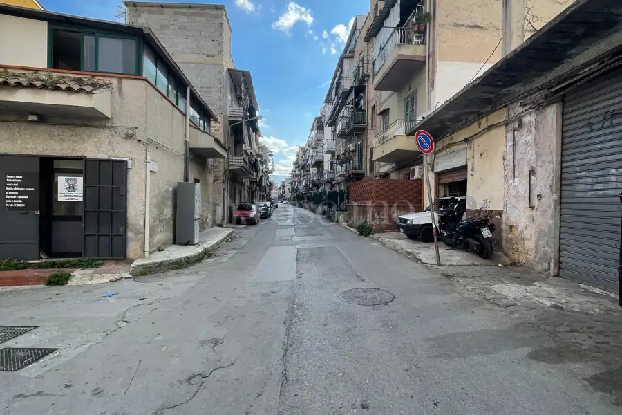 Garage in vendita di 71 mq a €59.000 (rif. 81/2025)