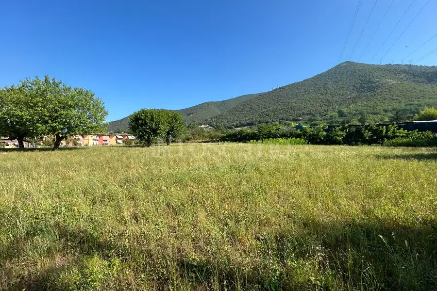 Agricolo in vendita di 3.730 mq a €60.000 (rif. 17/2026)