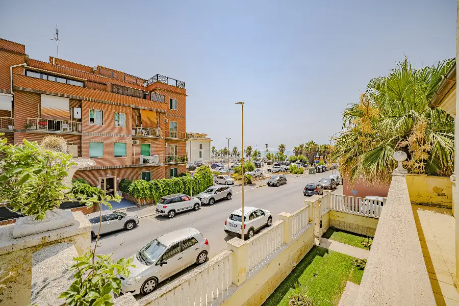Villa in vendita di 210 mq a €980.000 (rif. 50/2026)
