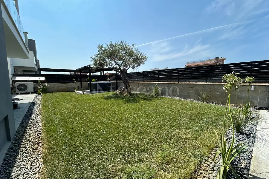 Villa in vendita di 180 mq a €599.000 (rif. 11/2026)