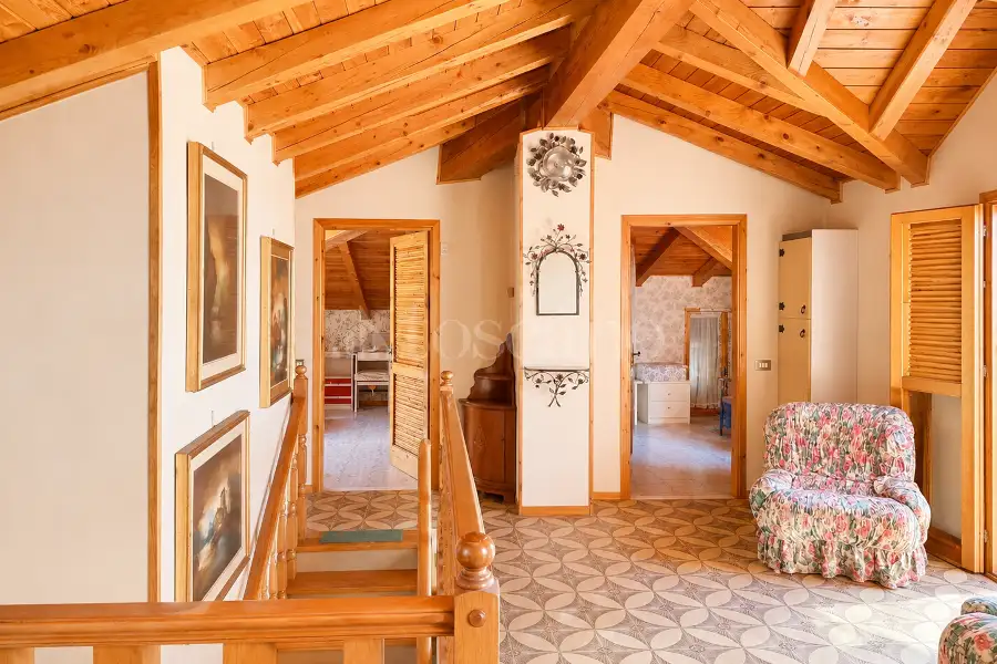 Villa in vendita di 500 mq a €1.100.000 (rif. 22/2026)