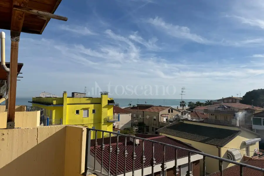 Attico in vendita di 75 mq a €165.000 (rif. 11/2026)