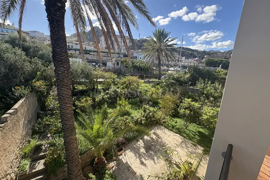 Villa in vendita di 261 mq a €420.000 (rif. 12/2026)
