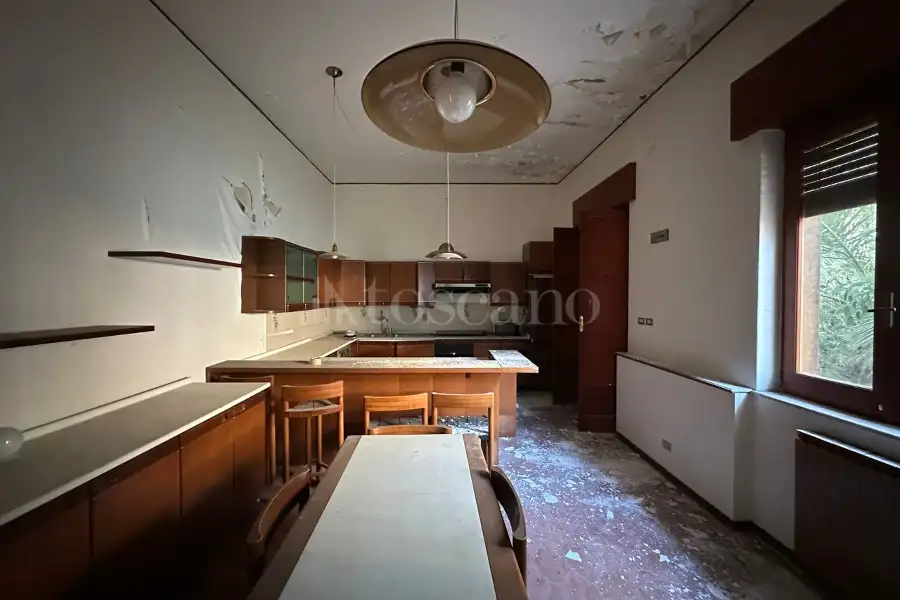 Casa Indipendente in vendita di 205 mq a €179.000 (rif. 107/2025)