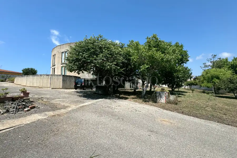 Casa in vendita di 800 mq a €879.000 (rif. 109/2024)