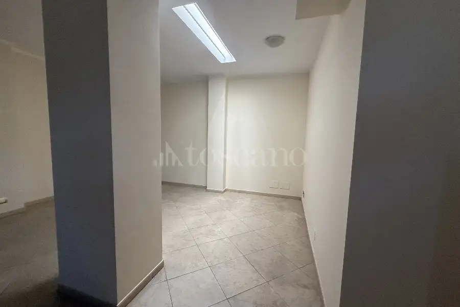 Villa Bifamiliare in affitto di 135 mq a €1.900 (rif. 9/2026)