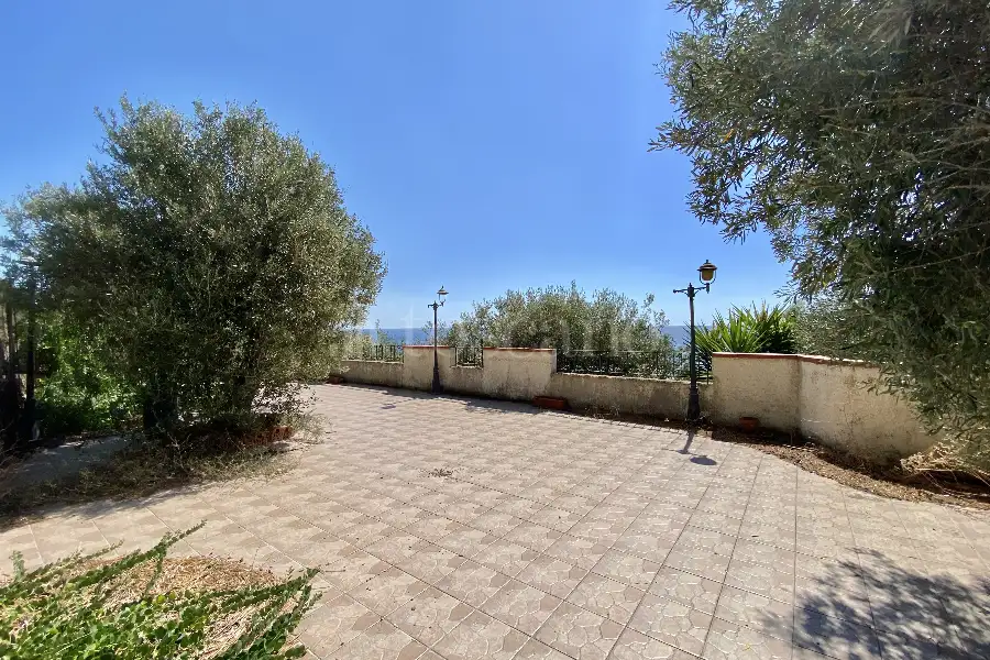 Negozio in vendita di 90 mq a €163.000 (rif. 43/2025)