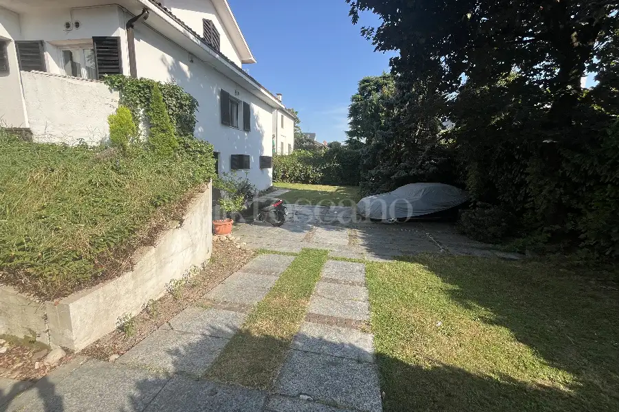 Villa in vendita di 250 mq a €695.000 (rif. 18/2025)