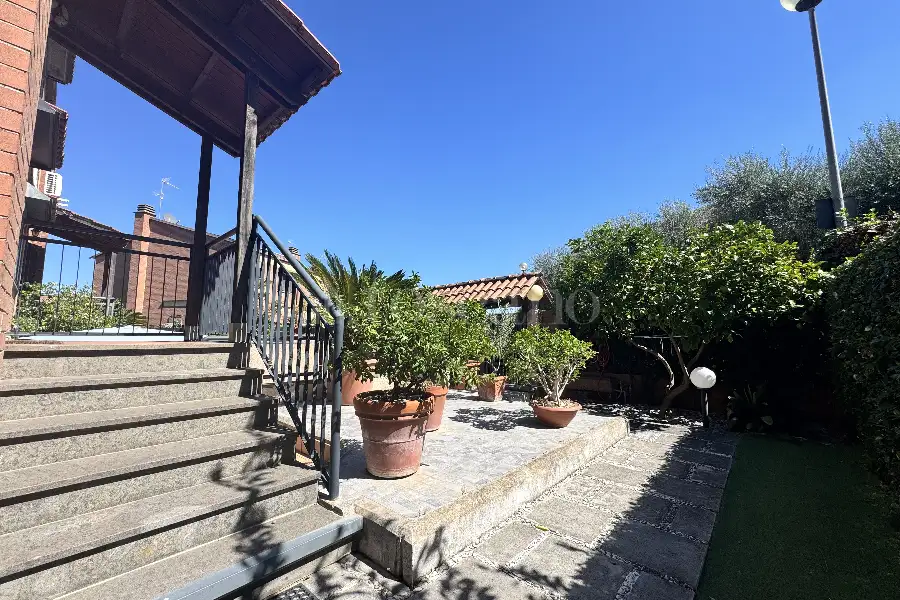 Villa Bifamiliare in vendita di 210 mq a €460.000 (rif. 54/2023)