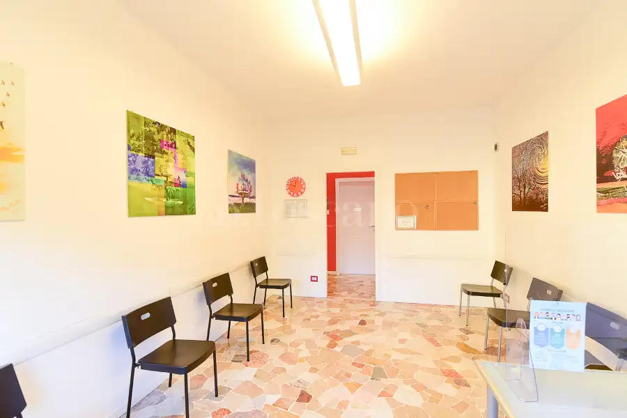Ufficio in affitto di 85 mq a €1.300 (rif. 54/2025)