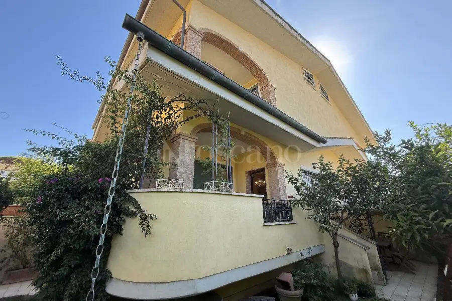 Villa Plurifamiliare in vendita di 130 mq a €459.000 (rif. 85/2025)
