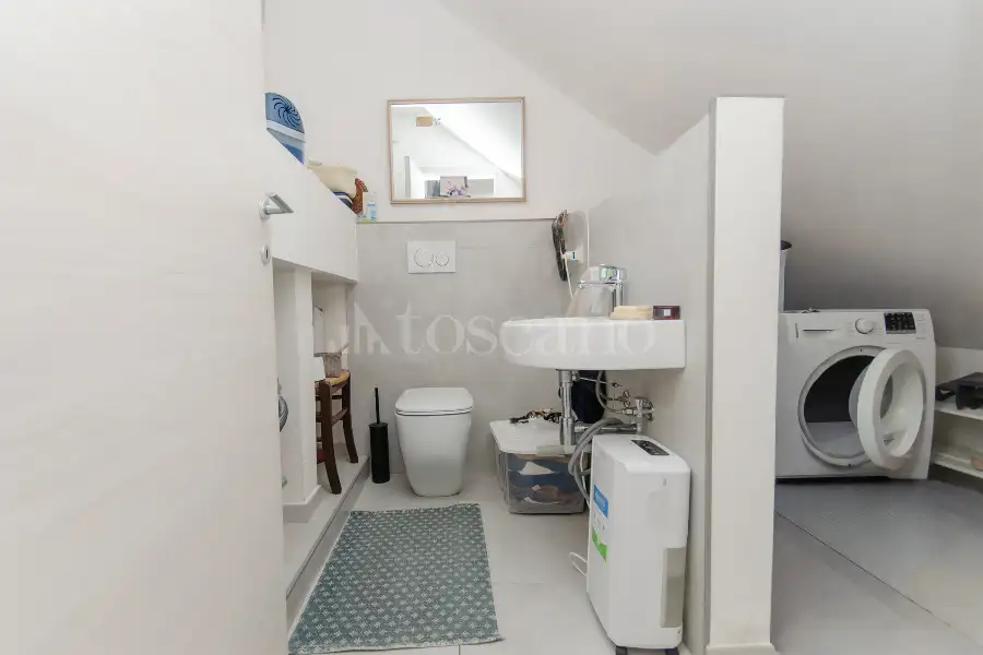 Laboratorio in vendita di 105 mq a €280.000 (rif. 18/2025)