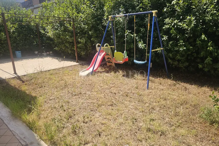Villino a Schiera in vendita di 107 mq a €216.000 (rif. 93/2026)