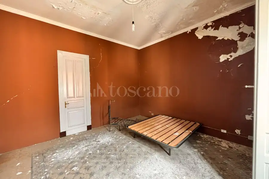 Casa Indipendente in vendita di 313 mq a €295.000 (rif. 134/2026)