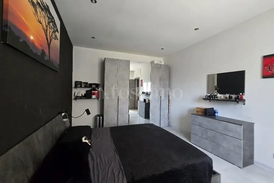 Casa Indipendente in vendita di 330 mq a €495.000 (rif. 6/2026)