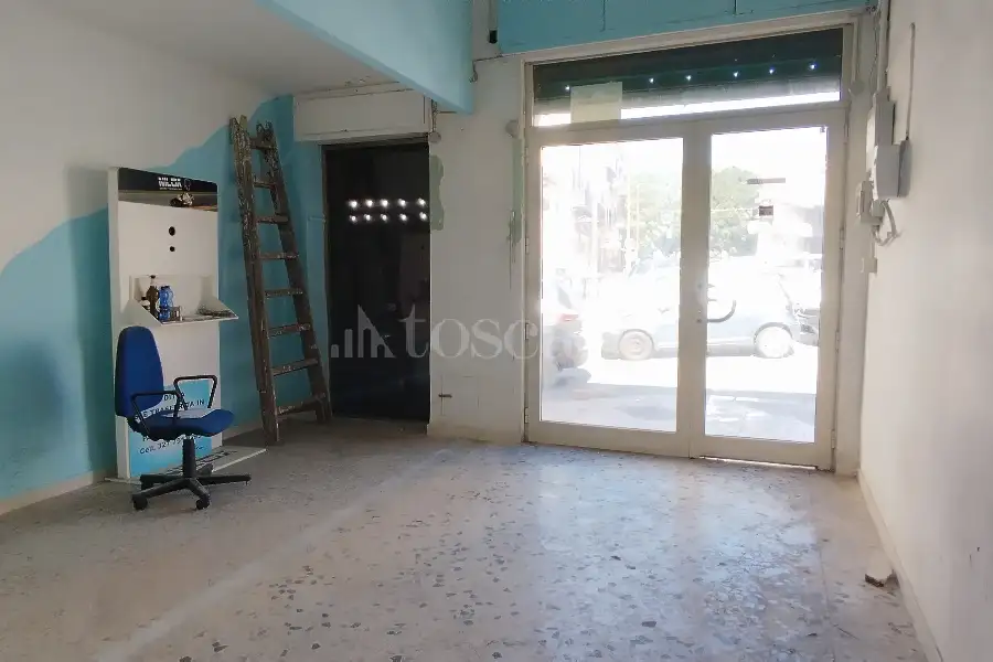 Negozio in vendita di 81 mq a €109.000 (rif. 13/2026)