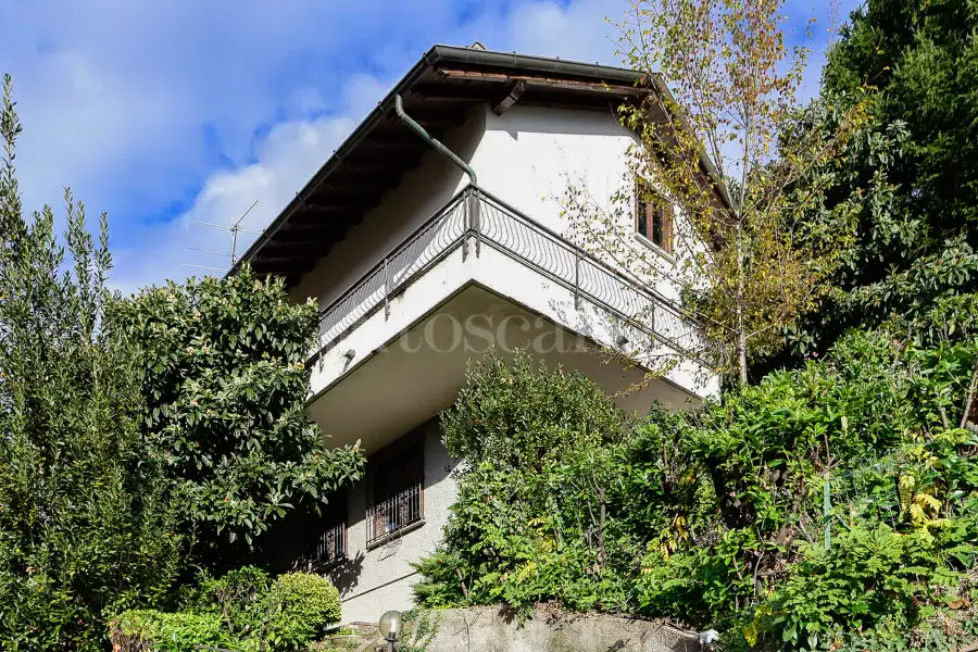 Casa Indipendente in vendita di 350 mq a €570.000 (rif. 50/2025)