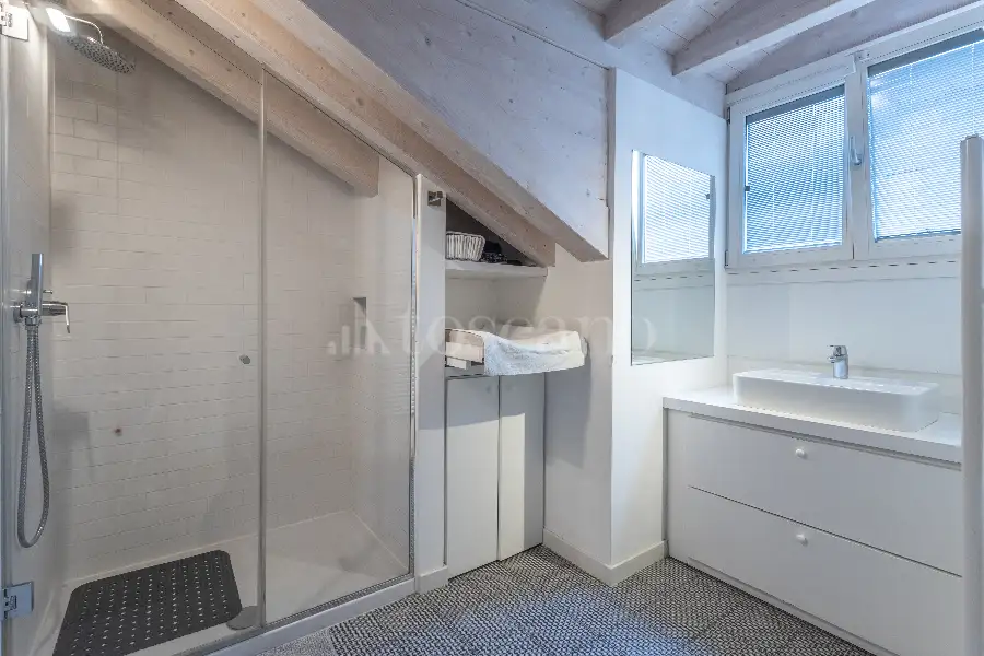 Casa in vendita di 120 mq a €1.950.000 (rif. 9/2026)