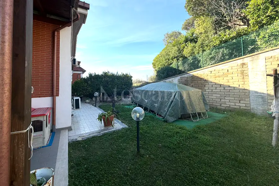 Villa in vendita di 170 mq a €385.000 (rif. 2/2026)