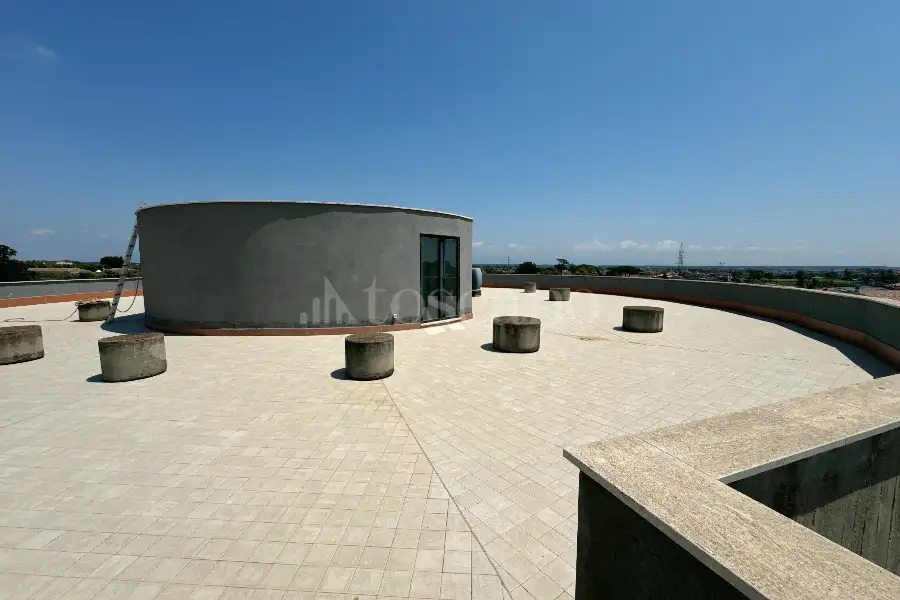 Casa in vendita di 800 mq a €879.000 (rif. 109/2024)