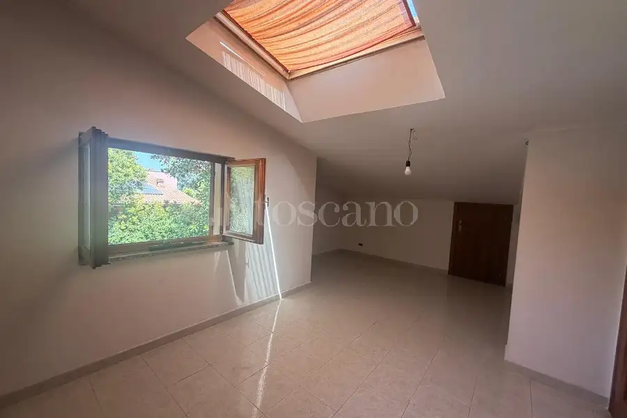Villa Bifamiliare in vendita di 300 mq a €599.000 (rif. 52/2026)
