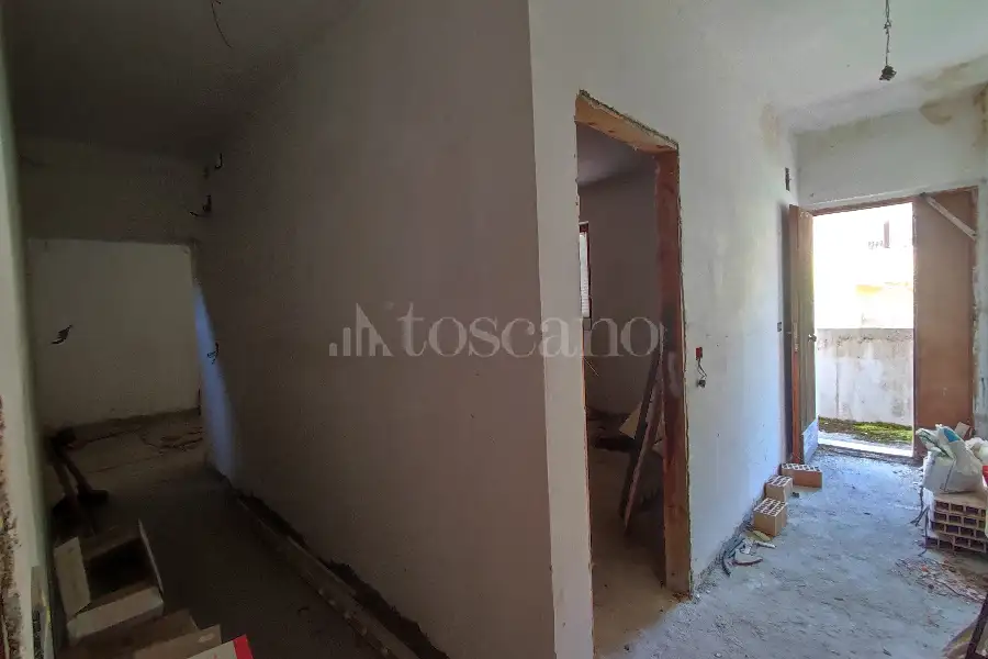 Villino a Schiera in vendita di 300 mq a €90.000 (rif. 22/2026)