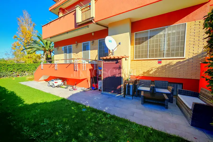 Villa Plurifamiliare in vendita di 280 mq a €589.000 (rif. 37/2025)
