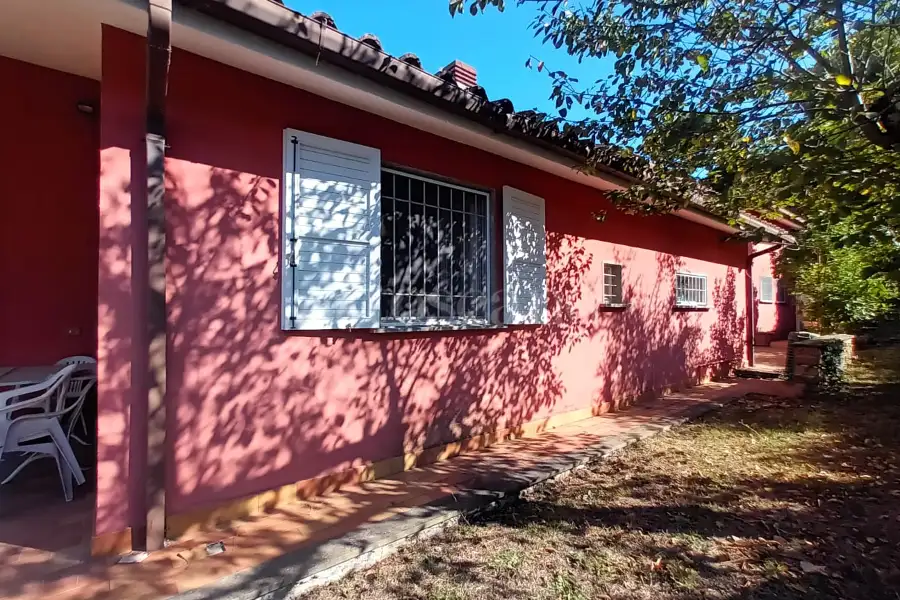Villa in vendita di 318 mq a €249.000 (rif. 11/2026)