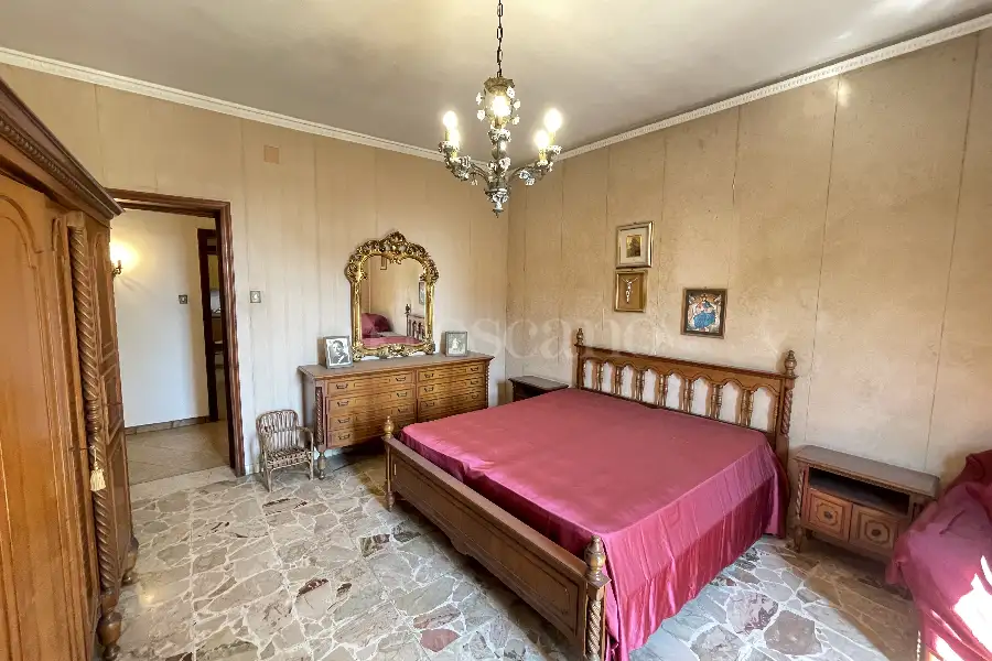 Casa Indipendente in vendita di 213 mq a €150.000 (rif. 14/2025)