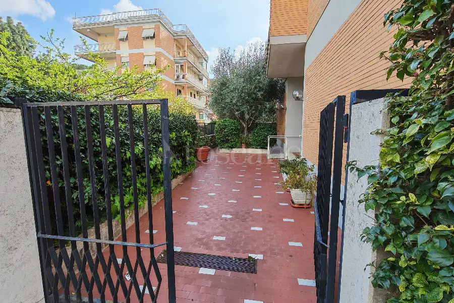 Casa in affitto di 60 mq a €890 (rif. 8/2026)
