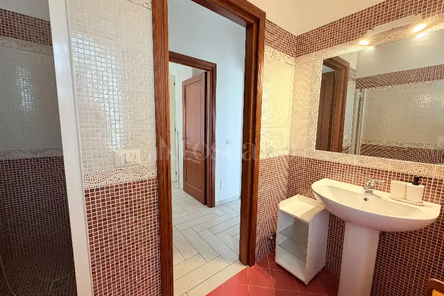 Villa Plurifamiliare in vendita di 80 mq a €325.000 (rif. 88/2026)