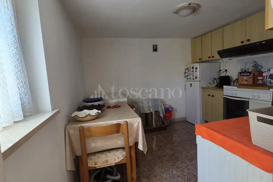 Casale in vendita di 300 mq a €200.000 (rif. 21/2026)