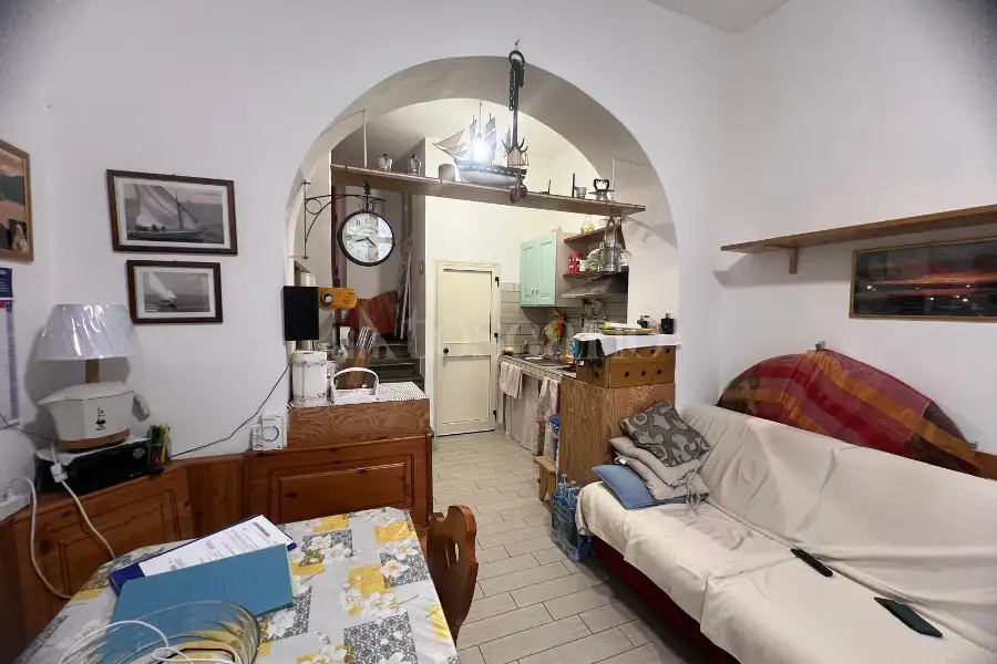 Casa Indipendente in vendita di 70 mq a €85.000 (rif. 18/2026)