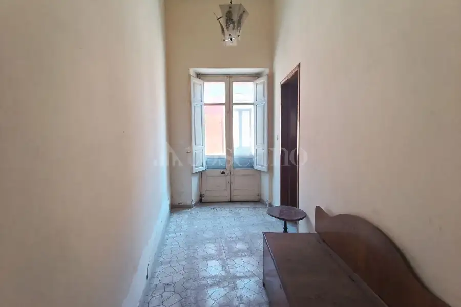 Casa Indipendente in vendita di 416 mq a €298.000 (rif. 174/2026)