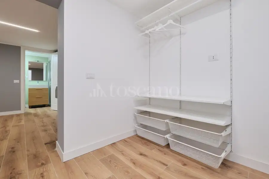 Villa in vendita di 259 mq a €1.100.000 (rif. 2/2026)