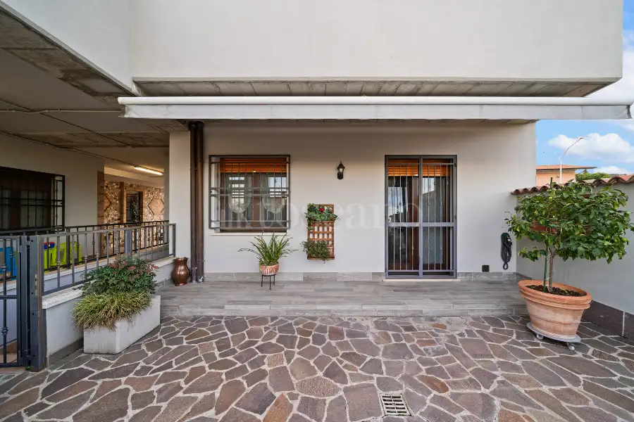 Villa in vendita di 350 mq a €980.000 (rif. 70/2025)