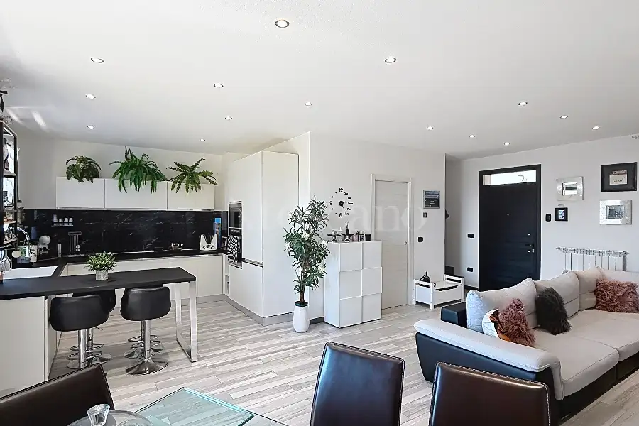 Casa Indipendente in vendita di 167 mq a €255.000 (rif. 137/2026)