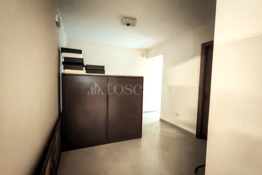 Ufficio in affitto di 140 mq a €2.000 (rif. 70/2024)
