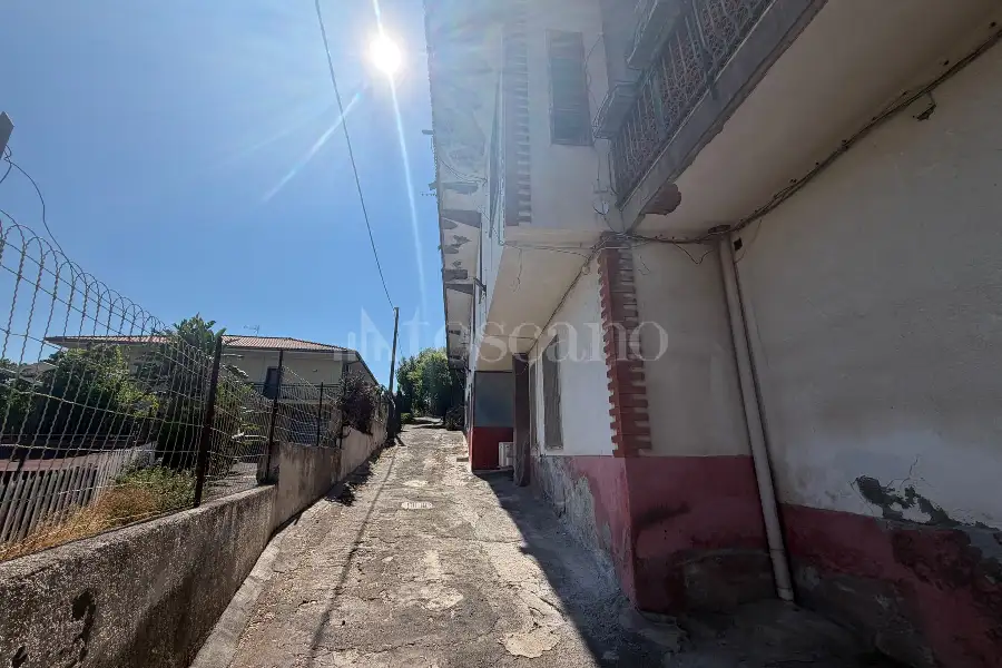 Edificabile Residenziali in vendita di 6.000 mq a €659.000 (rif. 117/2026)