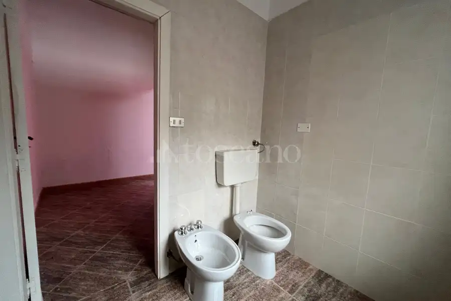 Negozio in affitto di 60 mq a €500 (rif. 34/2026)