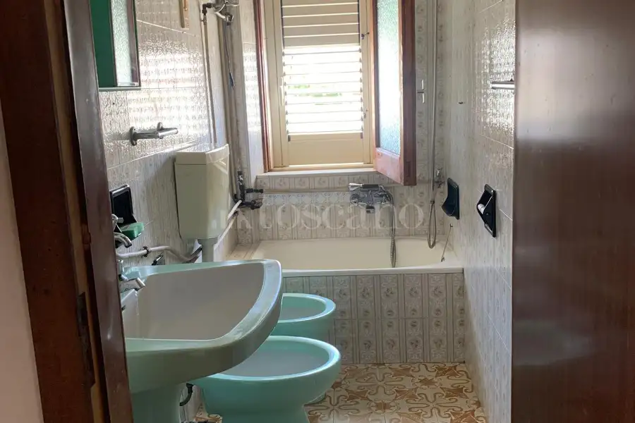Palazzo in vendita di 160 mq a €40.000 (rif. 3/2026)