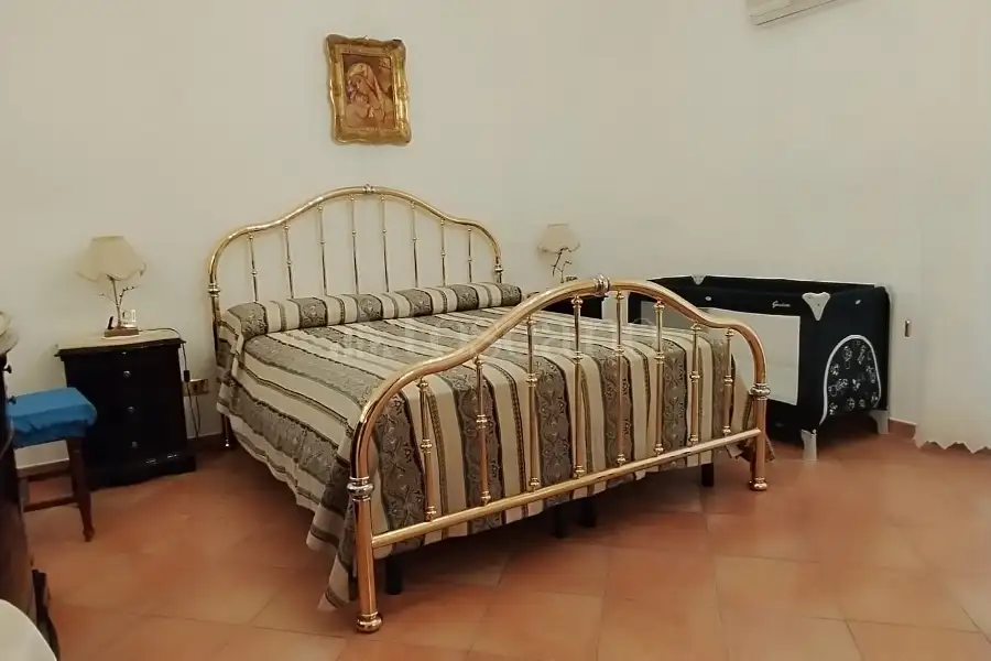Villa in vendita di 340 mq a €650.000 (rif. 41/2026)