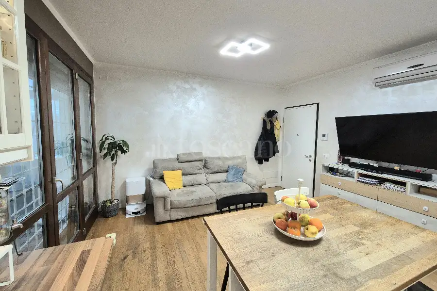 Casa in vendita di 75 mq a €369.000 (rif. 5/2026)