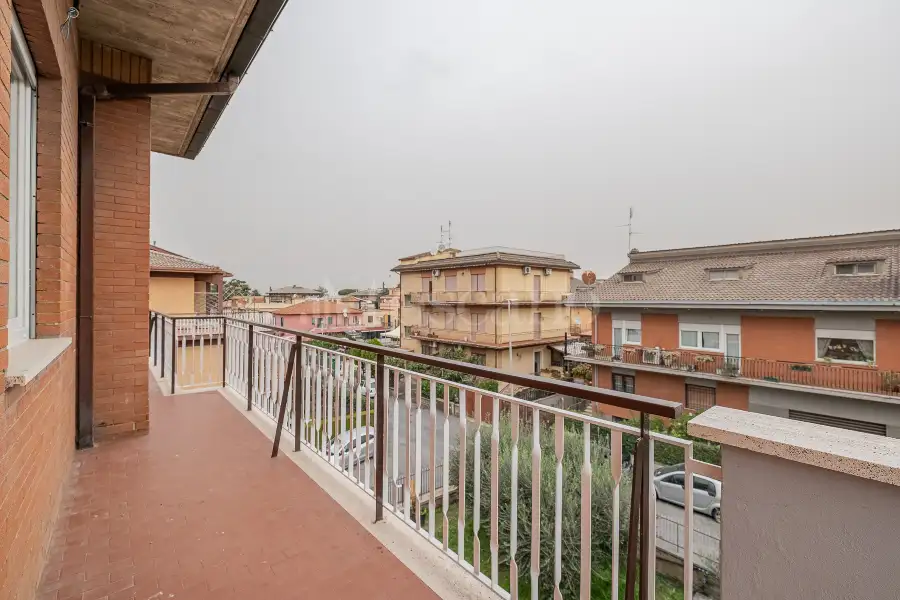 Attico in vendita di 80 mq a €248.000 (rif. 12/2026)