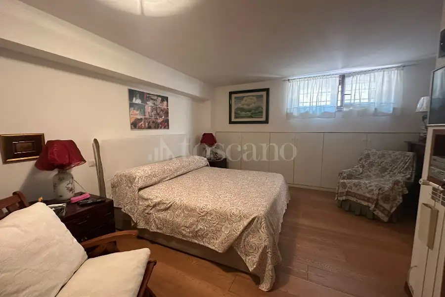 Villa Plurifamiliare in vendita di 140 mq a €305.000 (rif. 53/2026)
