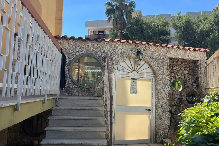 Casa in vendita di 370 mq a €255.000 (rif. 14/2026)