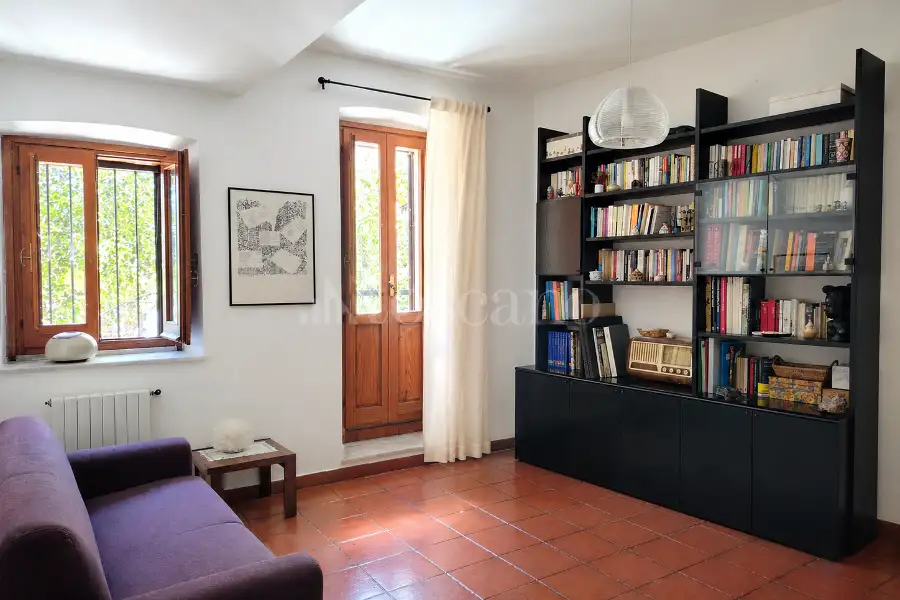 Casa Indipendente in vendita di 252 mq a €495.000 (rif. 23/2026)
